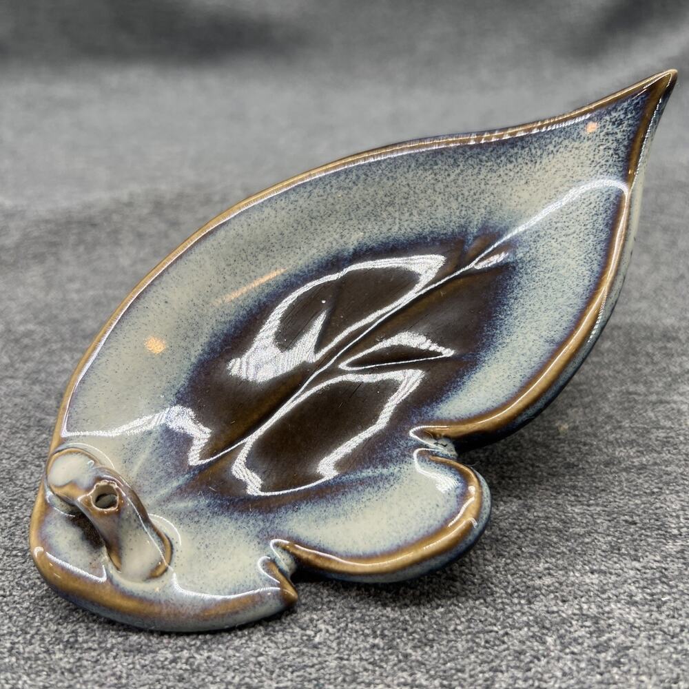 Mountain Mist Leaf Japanese Style Ceramic Incense Stick Holder Tea Bag Rest Yoga